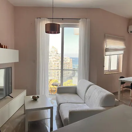 شقة Sliema Settimo Cielo *